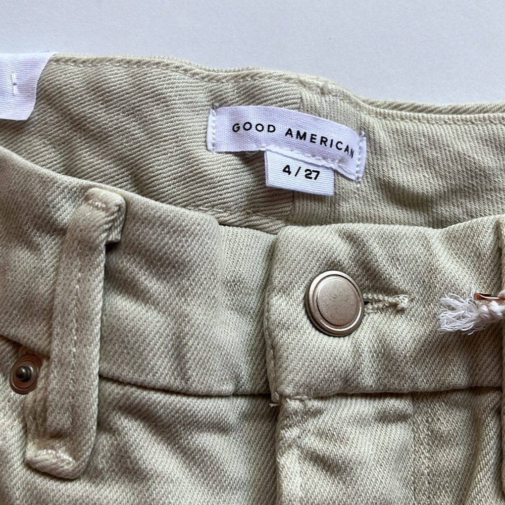 Good American Cream Flare & Wide Leg Jeans - Picture 6 of 10